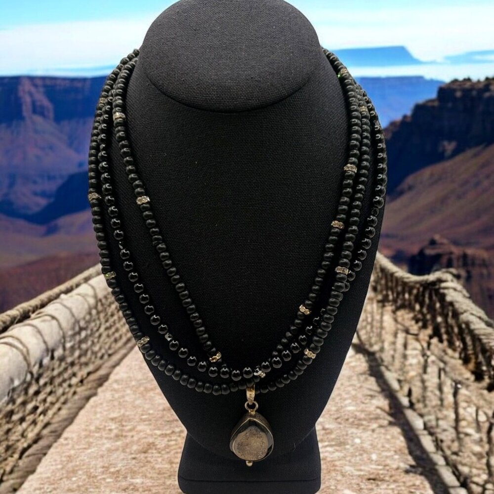 💕Host Pick💕Silver 925 Druzy Pendant w/ Rhinestone & Black Onyx Beads Necklace
